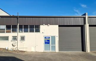 VERSATILE 143M² INDUSTRIAL UNIT - SILVERDALE
