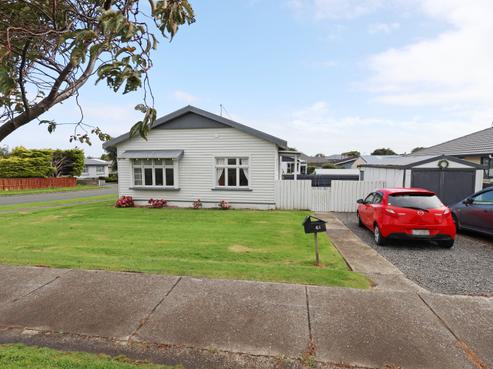 44 Margaret Street, Glengarry