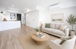 6/737 East Coast Road, Browns Bay