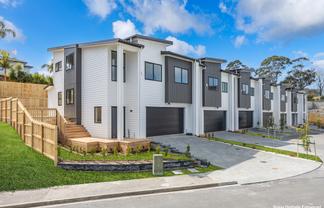 4/11 Rengarenga Rise, Fairview Heights