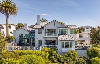 8 Elizabeth Road, Bluff Hill