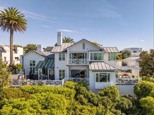 8 Elizabeth Road, Napier Hill