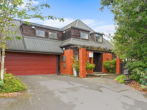 31 Dovedale Avenue, Ilam