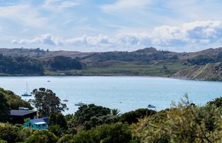 69 Government Road, Raglan