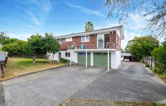 486 Don Buck Road, Massey
