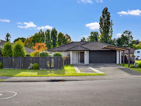 19 Riverholm Drive, Mangakakahi