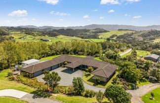 2342 Cove Road, Mangawhai