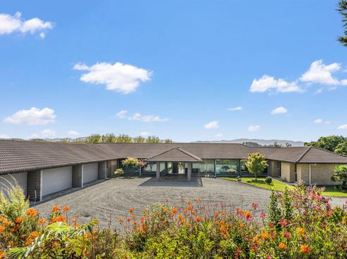 2342 Cove Road, Mangawhai