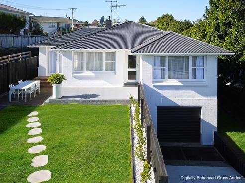 107 Bellevue Road, Brookfield
