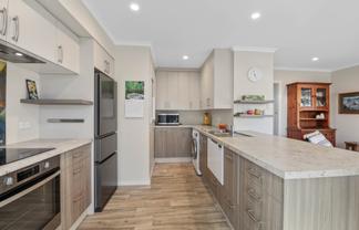 2/56 Leefield Street, Blenheim