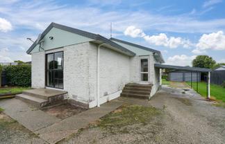 44 Dundee Place, Strathern