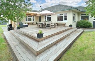 807 Tawa Street, Mahora