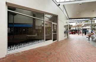 Compact Pakuranga Retail | 65 m2