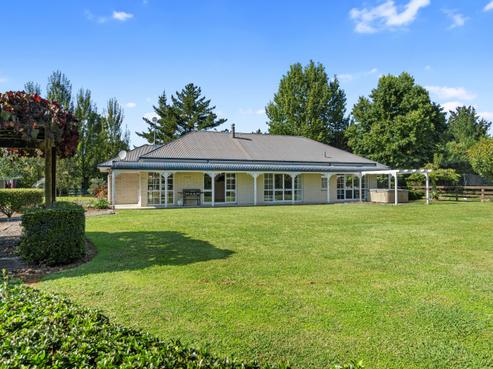 10 Oakshott Road, Ngahinapouri