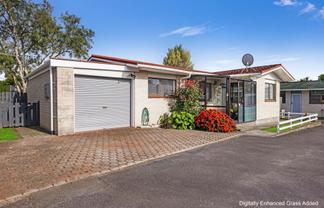 2/14 Burns Street, Westown
