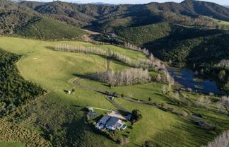 683F Puketona Road, Haruru