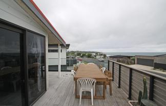 50 Messenger Terrace, Oakura