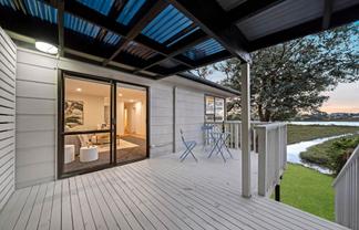 8 Sceptre Place, Avondale