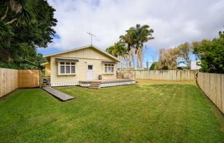 123 Riverside Drive, Parahaki