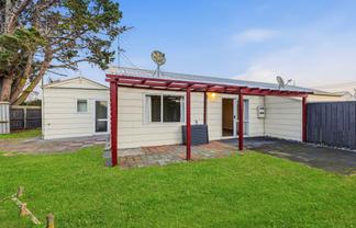 3/4 Takanini Road, Takanini
