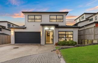 12 Frazen Avenue, Papakura