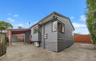 2/16 Boundary Road, Papakura