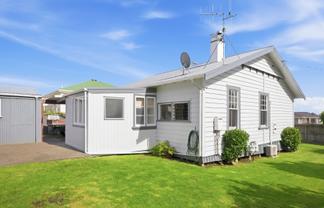 21 Brenan Street, Paeroa