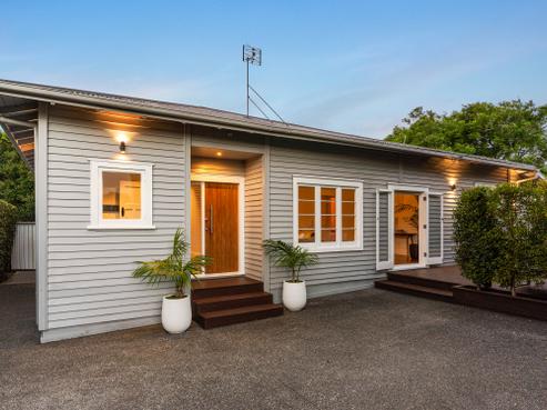 2/105 Lancaster Road, Beach Haven