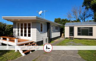 56 Christmas Road, Manurewa