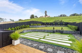 18 Ara Taha Crescent, Orewa