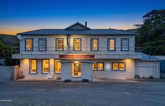 One of NZ’s Best Country Pubs – Now It’s Your Turn