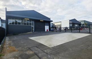 Savills | Prime Patiki Road Position