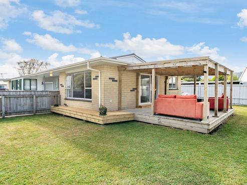 8B Barraud Street, Avalon