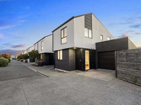 25 Verlamio Lane, Edgeware