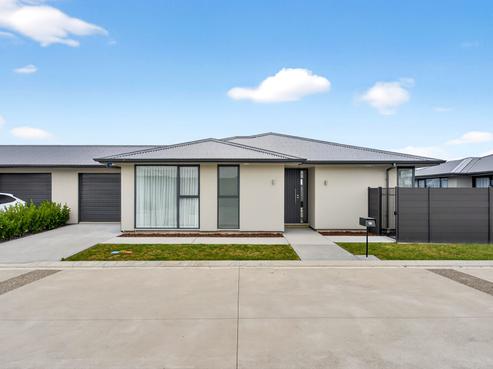 22 Driving Range Road, Solway