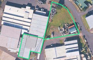 CBRE | Flexible Industrial Space with Dual Tenancy Options
