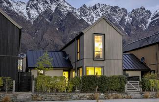 9 McGibbon Lane, Jacks Point