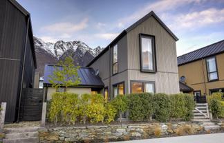 9 McGibbon Lane, Jacks Point