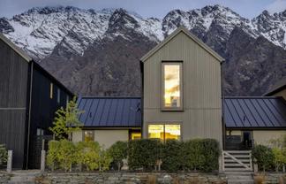 9 McGibbon Lane, Jacks Point