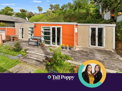61 Renown Road, Raumati South