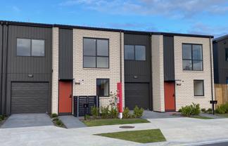51 Nga Pona Toru Road, Flat Bush