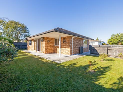 1A Fisher Place, Carterton