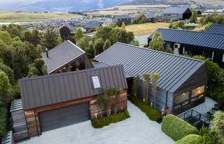 8 Jacks Point Rise, Jacks Point