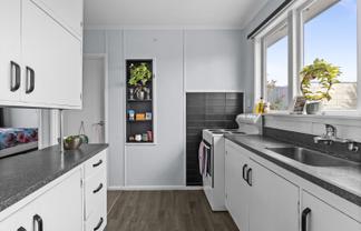 26b Merton Crescent, Pirimai