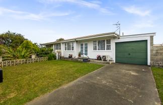 26b Merton Crescent, Pirimai