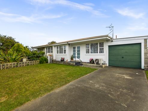 26B Merton Crescent, Pirimai