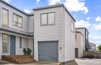 2B/15 Harrison Road, Mount Wellington
