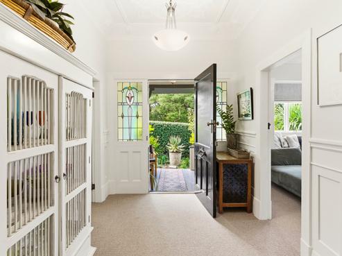 139 Eglinton Road, Mornington