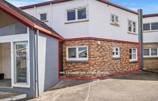 2/184 Powderham Street, New Plymouth
