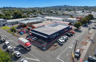 High-end Warehouse/Showroom on Church St 
